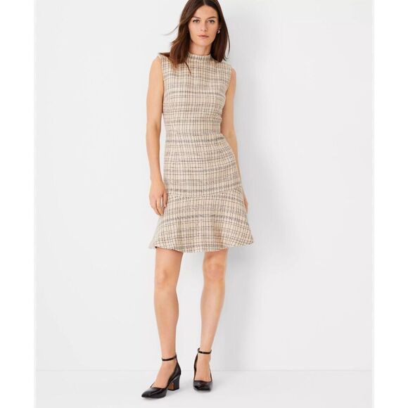 Ann Taylor Dresses & Skirts - Ann Taylor Tweed Mock Neck Flounce Dress Cream‎ Black Size 8 NWT
